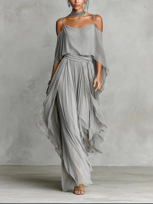 Indira | Conjunto fluido gris con top de tirantes y pantalón ligero